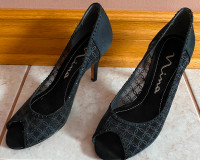 Women’s dressy high heel shoes