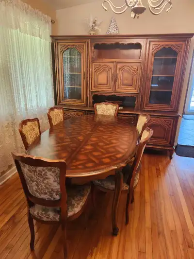 mobilier salle à manger et autres, View more