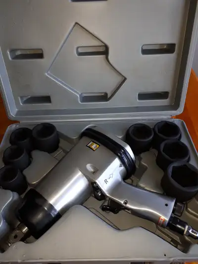 3/4" Air Impact Wrench With 8 Sockets, View more