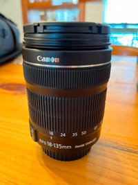 Objectif Canon EFS 18-135mm