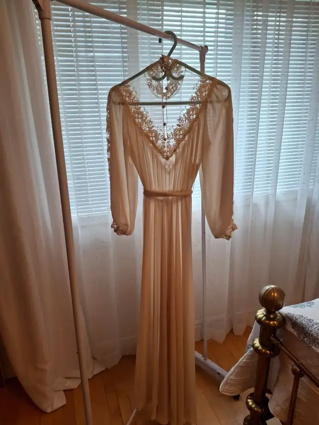 robe chic pour un évènement spécial in Women's - Dresses & Skirts in Trois-Rivières - Image 5