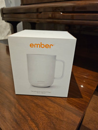 Ember Temperature Control Smart Mug 2, 10 oz, White BRAND NEW