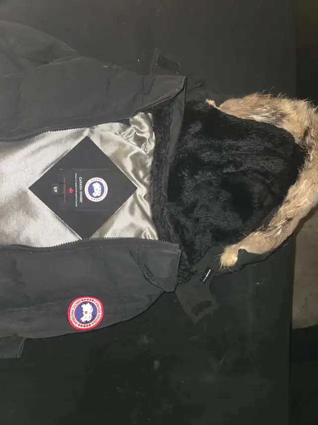 Canada goose exclusive collaboration in Women's - Tops & Outerwear in City of Toronto - Image 5