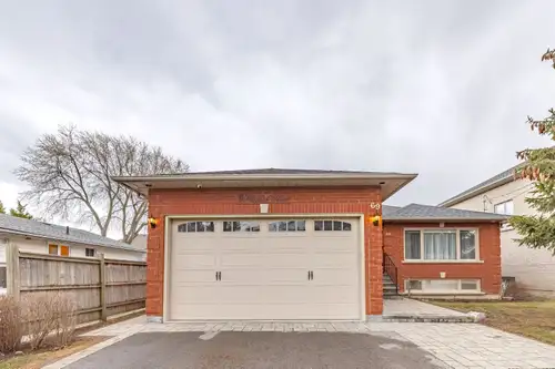 One bedroom basement apartment available for rent immediately in Richmond Hill-Mill Pond area. Long-...
