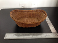 Rimmed Oval Wicker Basket Small Display Centrepiece Crafting