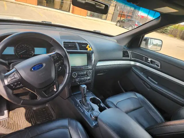 2016 Ford Explorer62863211051521124