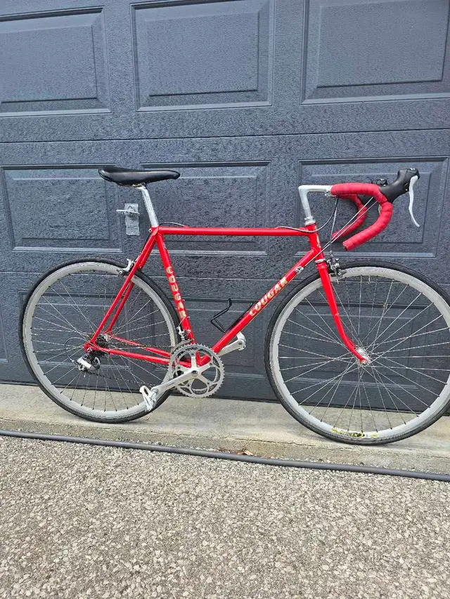Cinelli Gougar Road Bike in Road in Barrie - Image 2