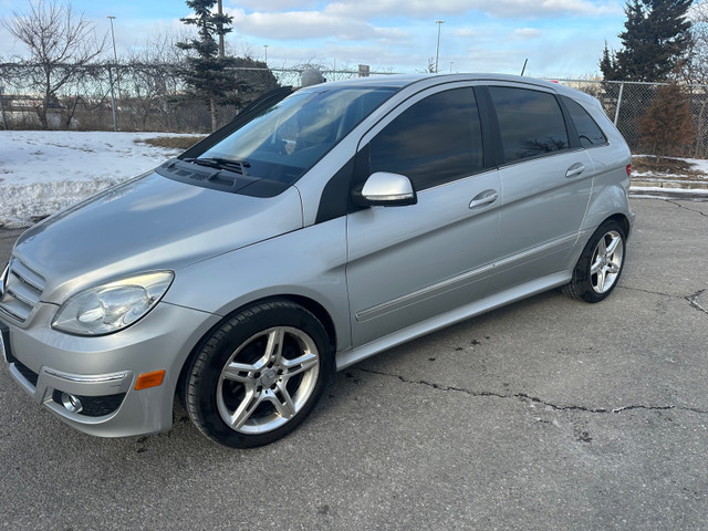  2010 Mercedes-Benz B 200 for sale in Cars & Trucks in Oakville / Halton Region - Image 2