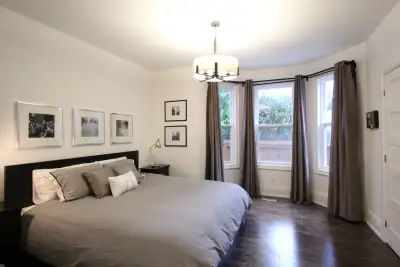 Luxury 2-Bedroom Apartment for Rent – The Beaches, Toronto, View more