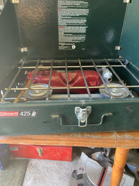  Coleman 425 - 2 Burner gas stove