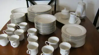 Crown Ming Fine China Jian Shiang 65 Piece Set.12 person. New, View more
