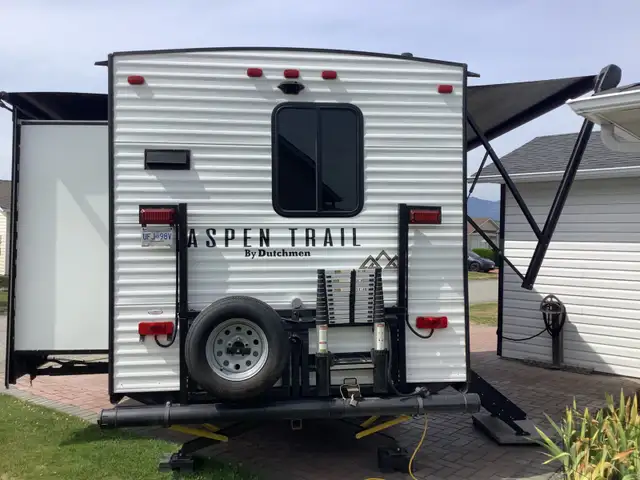 2021 Aspen Trail 27’ Travel Trailer in Travel Trailers & Campers in Chilliwack - Image 4