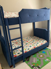 Upholstery bunk bed 