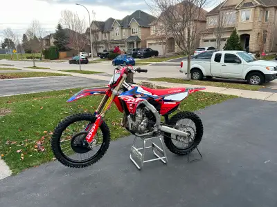 2022 Honda CRF250R Excellent condition, ~27 hours - hasn’t been ridden in over 2 years. Oil changed...