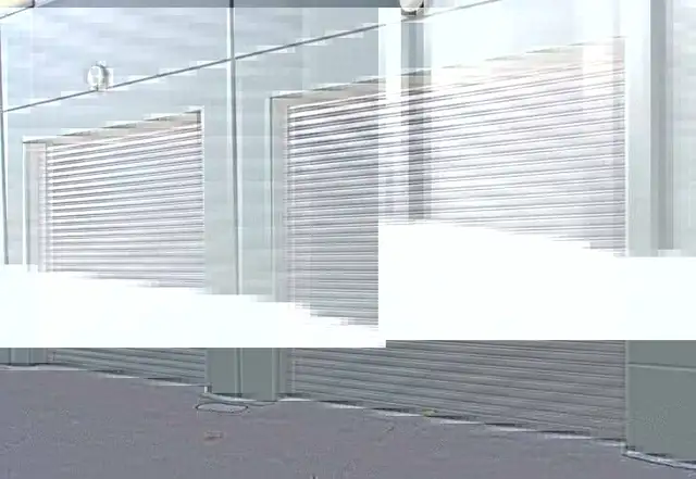 Caledon Garage Door Installation - Roll Up Doors & Openers in Garage Doors & Openers in Oakville / Halton Region - Image 5
