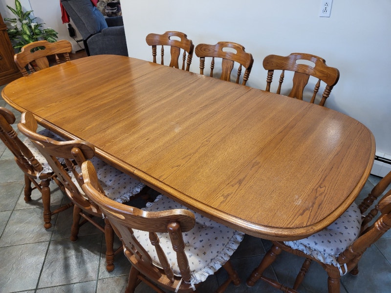 Solid Oak Dining Table and 8 Chairs Dining Tables & Sets Sudbury