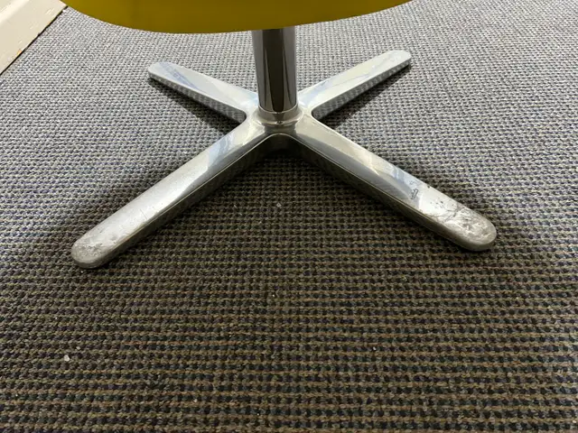 STEELCASE i2i OFFICE CHAIR  in Chairs & Recliners in City of Toronto - Image 8