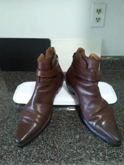 MENS DESIGNER LEATHER FASHION SHOES/BOOTS, View more