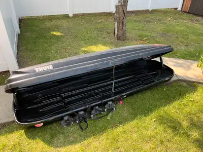 Thule Ski & Board Box, View more