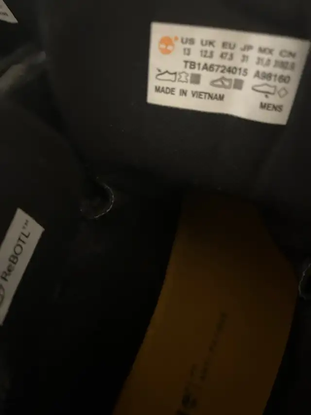 Timberland Boots in Men's Shoes in Oakville / Halton Region - Image 6