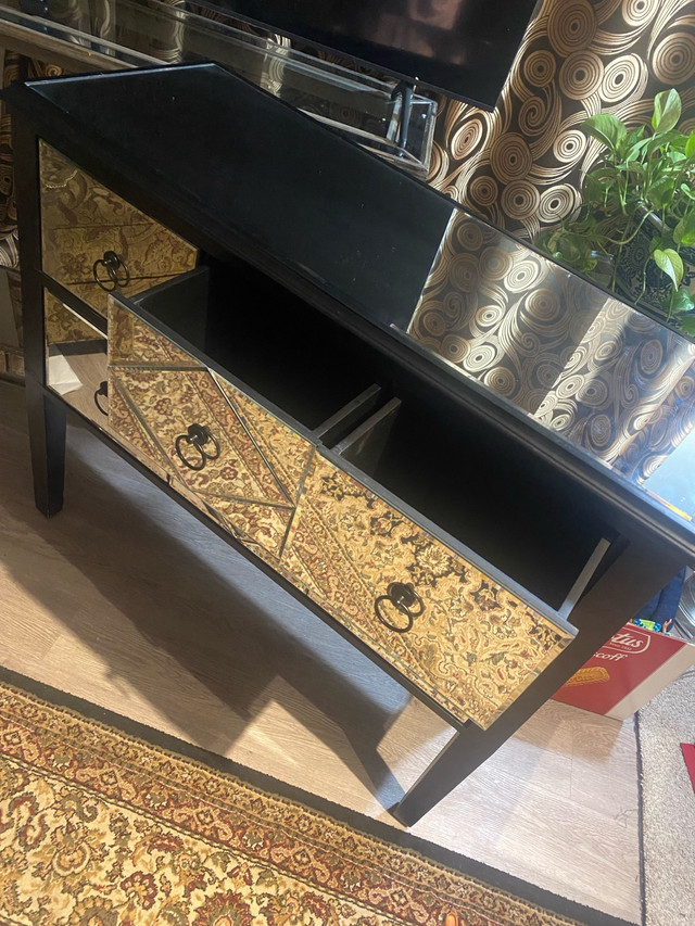 Mirror console table  in Other Tables in Red Deer - Image 3