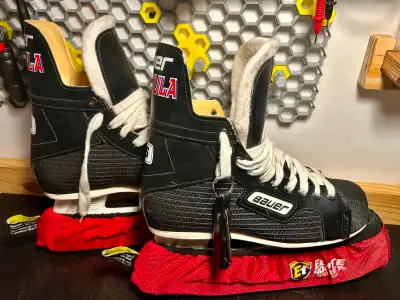 Bauer Ice Hockey Skates - M8.5 W10, View more