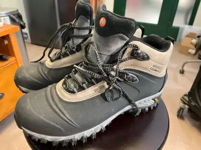 Like new Merrell Continuum Winter Boots, View more