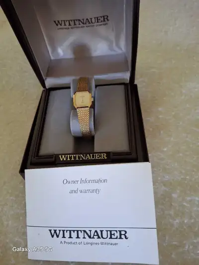 Ladies vintage wittnauer watch never worn...from smoke free home manual included