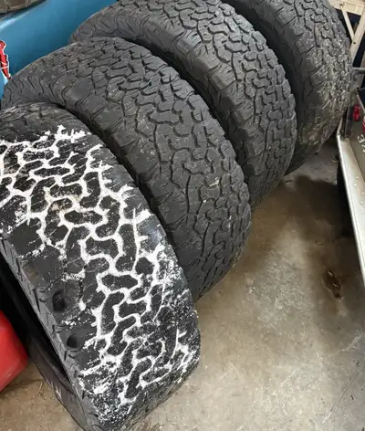 4 tires used 50% tread remaing The BFGoodrich All-Terrain T/A KO2 in size 275/55R20 A popular truck/...