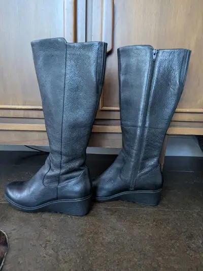 Clarks Black Leather Tall Wedge Boots - Size 8.5, View more