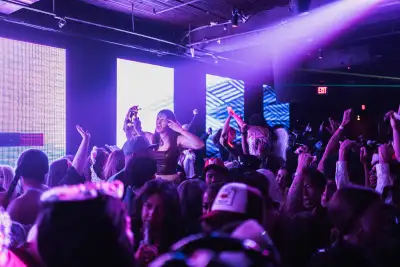 Looking For Flyer Distributors To Promote Toronto Events, View more