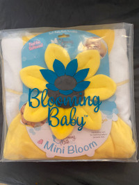 Blooming Baby Bath Scrub & Hooded Towel Set