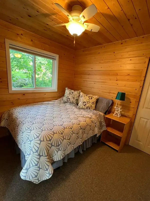 Lakefront cottage for rent  at Falcon Lake, MB in Manitoba in Canada - Image 7