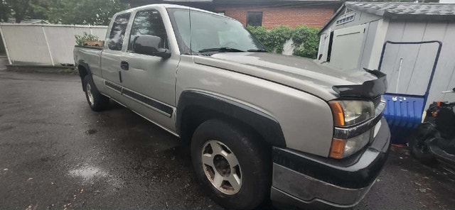 2005 Chevrolet Silverado 1500 Extended Cab 143.5" WB 4WD — photo 3