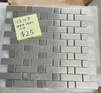 High Quality Mosaic Tile Backsplash (19pcs/ 13 sq.ft left)