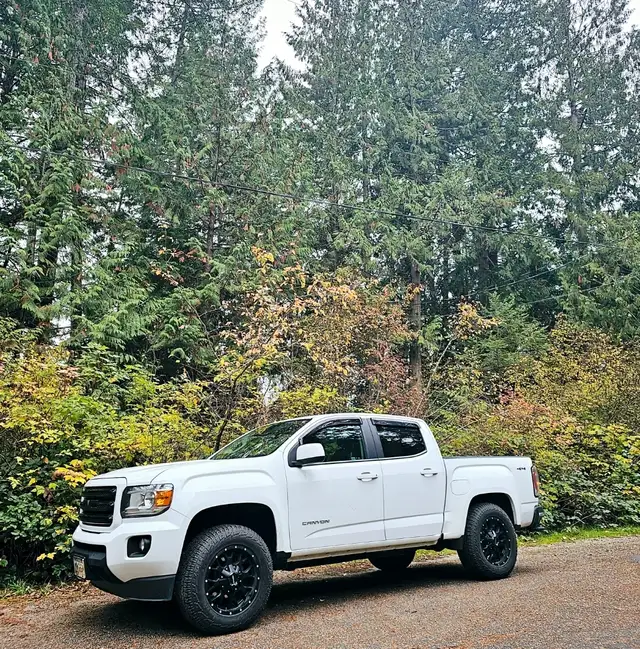 2018 GMC CANYON 4X4 WHITE MAYHEM RIMS in Cars & Trucks in Sunshine Coast - Image 7
