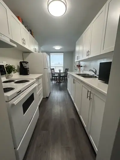 Fully Furnished 1 Bed Apartment – May 1st - Sept 1st - Sublet ☀️ Cherryhill apartments! $1,500/month...