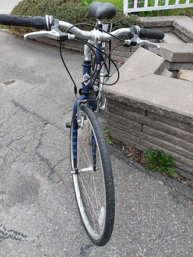 vélo hybride, marin kent-field 21 vitesses in Cruiser, Commuter & Hybrid in Laval / North Shore - Image 6