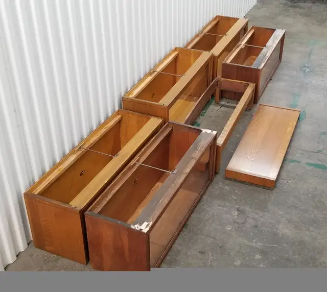 Macey Mission oak barrister bookcase 5 tier 7 part c1920s 2 tone in Bookcases & Shelving Units in Ottawa - Image 8