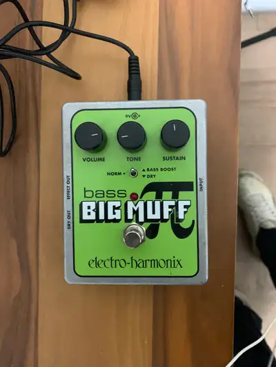 Electro-Harmonix Big Muff Bass, View more