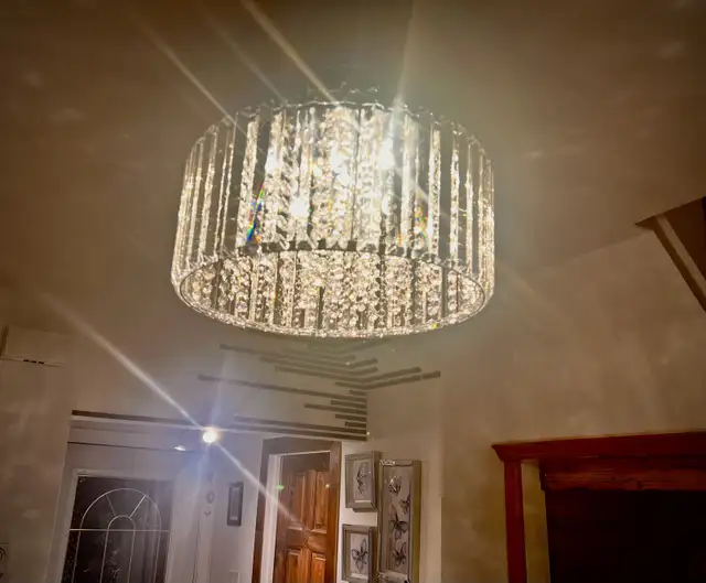 cristal & chrome chandelier Light fixture ceiling luminaire  in Indoor Lighting & Fans in Laval / North Shore - Image 5