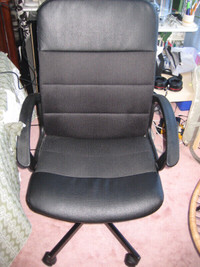 FS: IKEA office chairs, floor lamp, table and twin bed frame etc