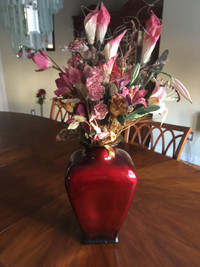 Decorative artificial flower vase