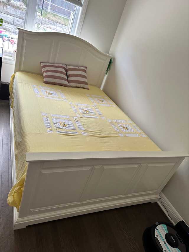 Beautiful white process double bed  in Beds & Mattresses in Ottawa - Image 3