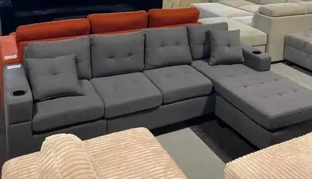 Grey Fabric L-Shape Sectional Sofa with Tufted Cushions in Couches & Futons in City of Toronto - Image 3