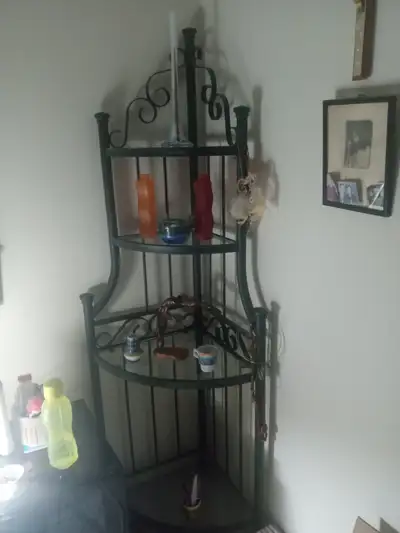 Corner shelf, View more