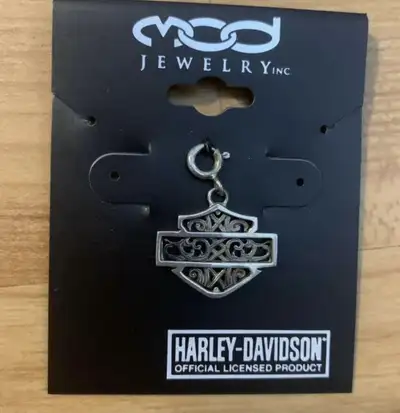 Official Harley Davidson motorcycle Mod Licensed Jewelry - New. Retails $123USD Asking $70 pick up C...
