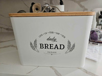 Bread box