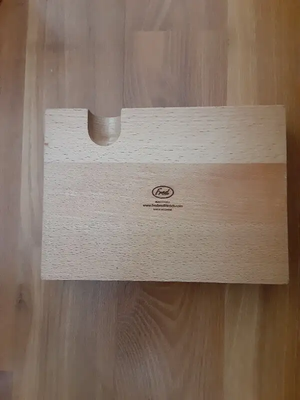 WOOD CHEESE CUTTING BOARD in Hobbies & Crafts in Edmonton - Image 2