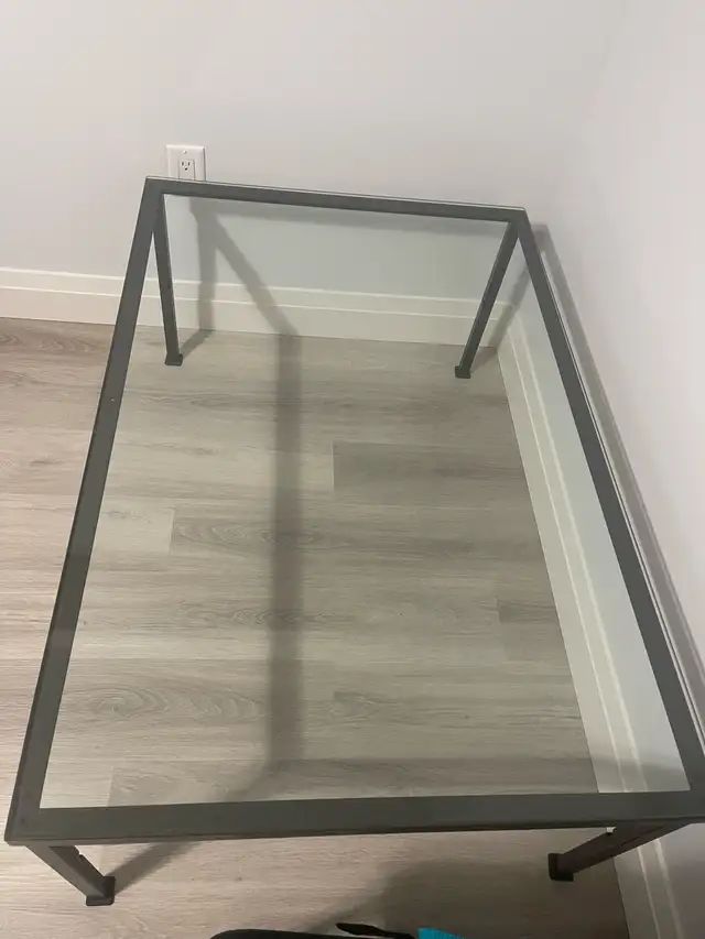 Glass Coffee Table in Coffee Tables in London - Image 2